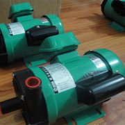 工程塑料免费看片黄色和塑料黄色看片网站下载有什么区别